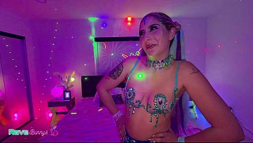 Image Curvy Dahlia Noire Turns A Rave Night Into A Heated Late Session!