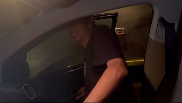 Image UBER SAFADO FAZENDO TROCA TROCA COM O PASSAGEIRO