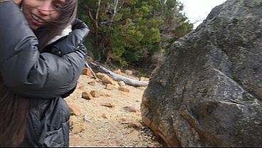 Image Compa&ntilde_eros de excursion tienen sexo en el bosque