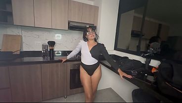 Image Lucky photographer ends up fucking a sexy nymphomaniac Latina! - POV LATINOX
