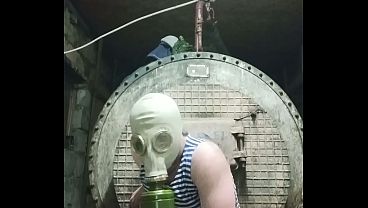 Image Very rare porn: Ukrainian stalker fucks anal in Chernobyl (Pripyat)