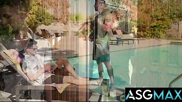 Image NEXT DOOR STUDIOS - Pool Day Flip - Trevor Harris & Justin DaJock Go Hard Outdoors