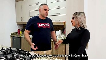Image Threesome with colombian open minded couple!