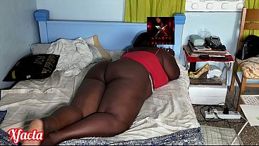Image Mature woman with all that ass
