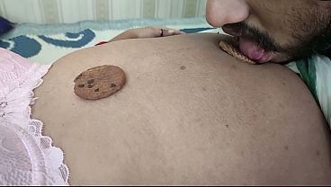 Image Hot Mallu Couple Biscuit Navel Play and Sensual Lick Romance