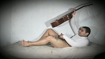 Image - GuitarJob - Contando en Voz en Off mi Historia HOT con mi Psicologa - Masturbation -