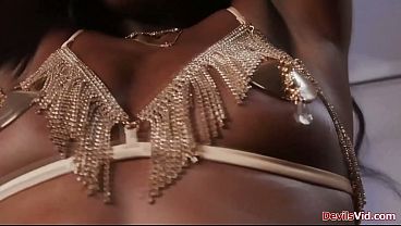 Image Ebony babe Ana Foxx stretched by a bbc