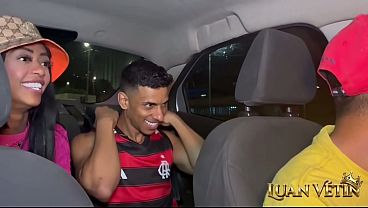 Image Motorista de Aplicativo, faz suruba ah 4 dentro do carro