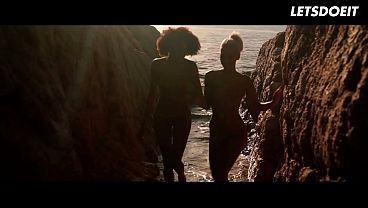 Image Luna Corazon and Cecilia Scott Share Romantic Lesbian Sex on the Beach - A GIRL KNOWS