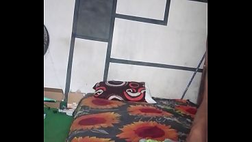 Image My step cousin request for me to show her my oversized genital plus nude video promising to be a good girl,so I made a video for her.