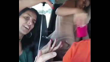 Image FODI A LOIRA GOSTOSA DENTRO DO CARRO E DEI LEITINHO NA BOCA DELA E O SEU EX FILMOU TUDO