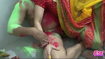 Image Naukarani Ne Apne Malik ko Dekha Bathroom Mein Nanga Holi Ke Din ..(Real Hindi Audio)