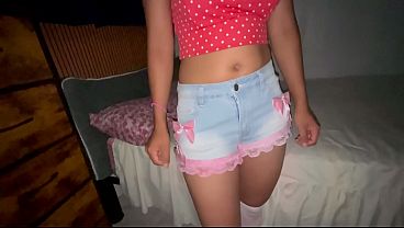Image Vecinita Latina de 18 parece una santa pero &iexcl_LE ENCANTA POR EL CULO!