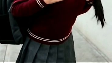 Image COLEGIALA MEXICANA de LA FEDERAL en UNIFORME ESCOLAR ES FOLLADA POR SU VECINO!!! se lleva a una morrita a culear y la colegiala inocente acepta!!!! Video Casero Real