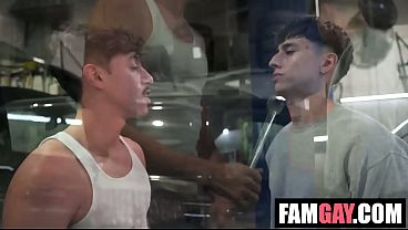 Image Mechanic Did His ANAL OIL CHANGE Instead Angel Elias, Internet Papi