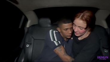Image Follo el delicioso co&ntilde_o de mi novia al aire libre dentro de un coche