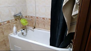 Image I Watch My Stepsister Wash Herself and See the Curves of Her Wet Body