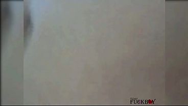 Image POR EL CULO: Le doli&oacute_ pero se la mete toda a sentones, esto es lo que pasa cuando una mujer infiel no llena con su marido, hasta se dejo meter un consolador en el fundillo.