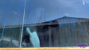 Image Linda joven de 18 a&ntilde_os hace anal por primera vez en el caliente sauna con un desconocido