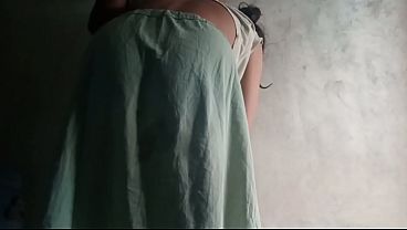Image Bhabhi ko bathroom mai pela