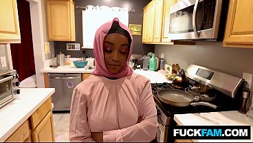 Image WTF HIJABI Mistook No Nut Month Into Nasty SEX Lily Starfire, Donnie Rock