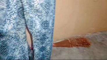 Image House owner Fucked Chubby Maid- kaam Karni wali Ki Phudi men Lun Dala makan maalik ne