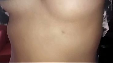Image Latina de 18 a&ntilde_os de culo enorme es sorprendida en posici&oacute_n de perrito por su padrastro pervertido