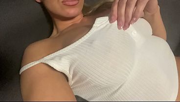 Image Veve 291a her games with tits