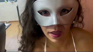 Image Morena gostosa chupando uma rola grossa ate o chefe gozar na boca dela (COMPLETO NO SHEER)