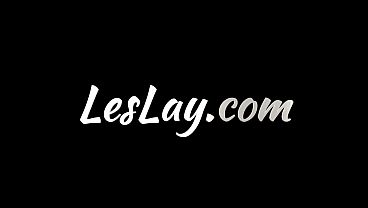 Image More Oil The Better For This Sendoff (Freeuse Lesbian Massage Parlot)