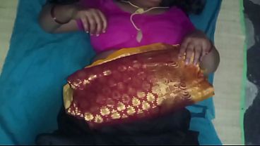 Image Indian thelgu bhabhi housewife fucking in homemade