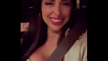 Image Peguei a Rainha Hotwife no Rol&ecirc_: Encontro Foda com a Safada Gostosa Fudendo Gostoso e o Corno na Punheta