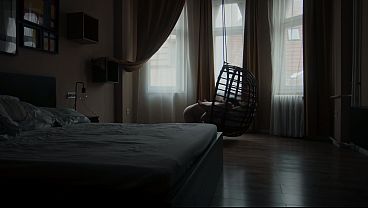 Image Real Amateur Couple Fucking In Swinging Chair - She's Eating Cum Off Of Her Pussy After
